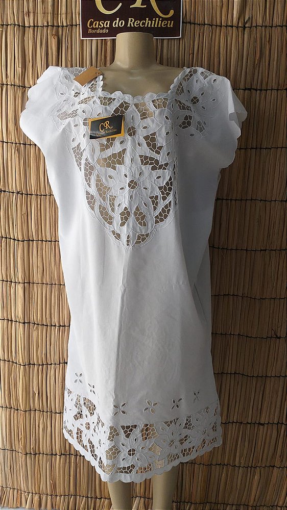 Vestido bordado branco peça unica