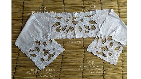 Pano de cabeça Bordado  branco