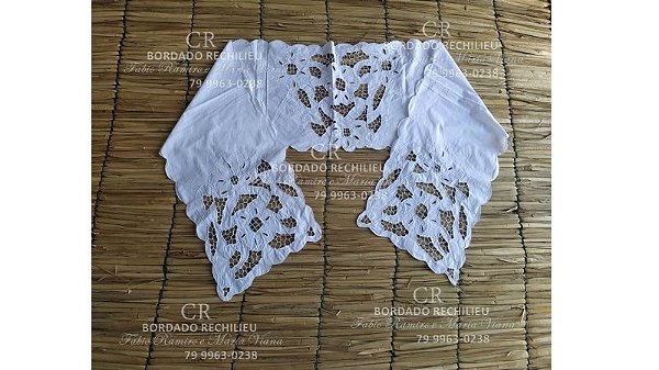 Pano de cabeça Bordado branco