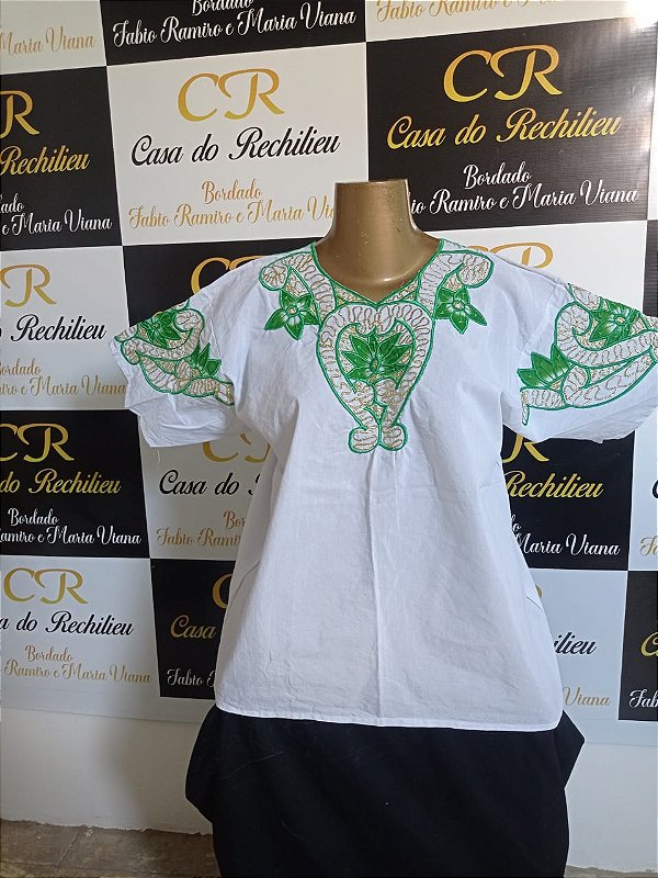 camisu bordado verde com pintura e fio dourado