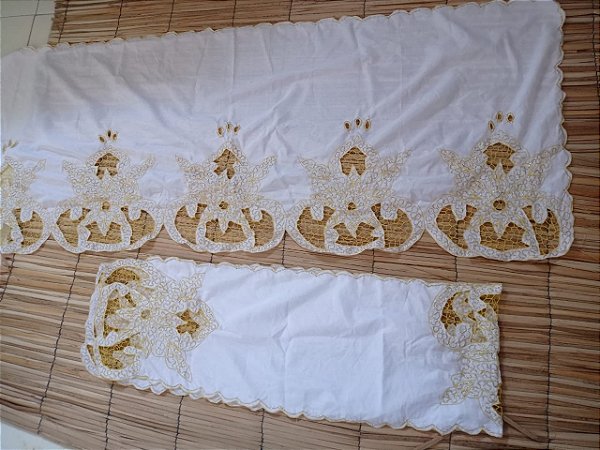Conjunto pano da costa & pano de cabeça amarelo com fio dourado