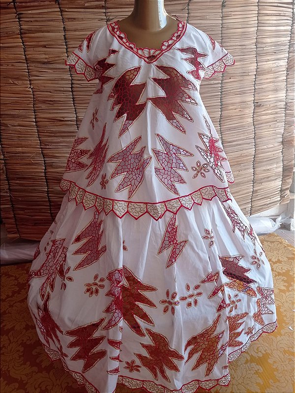 Baiana bordado vermelho com fio dourado 6peças