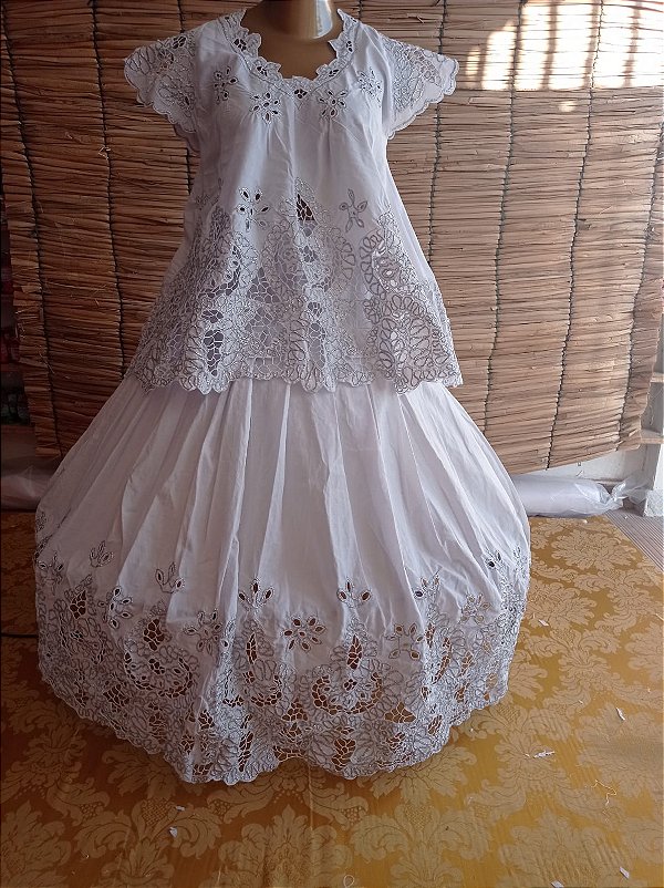 Baiana bordado branco com fio prata 6peças