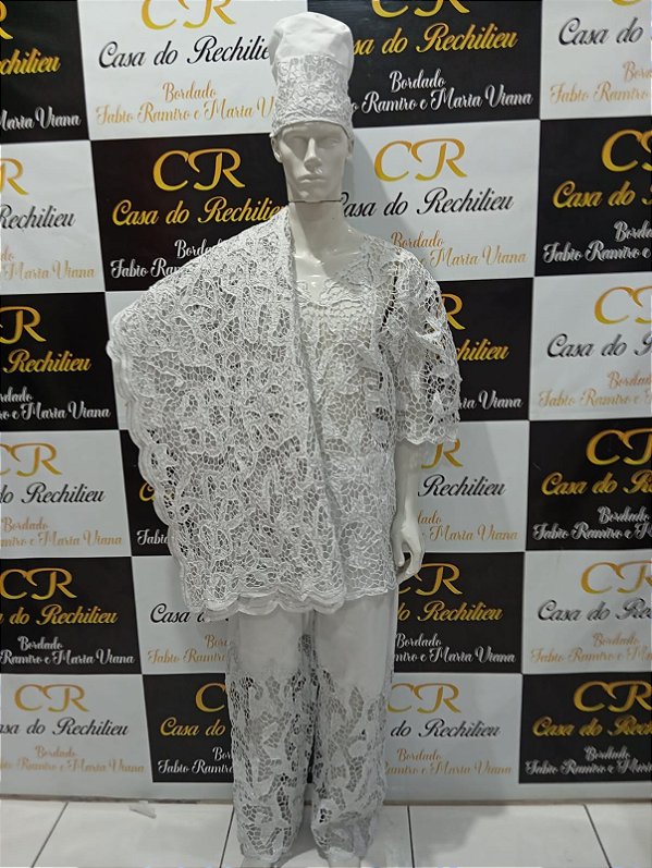 KIT conjunto  masculino 3pçs + Pano da costa bordado branco com fio prata