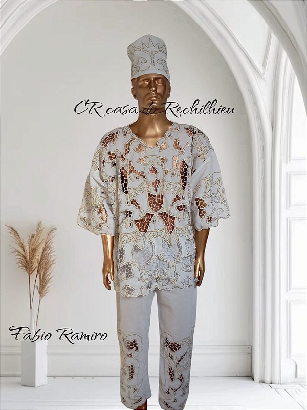 Conjunto Masculino bordado branco com fio dourado 3 peças