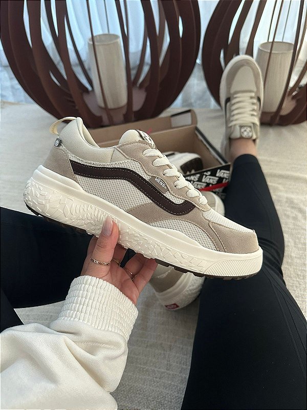 Tênis Vans bege
