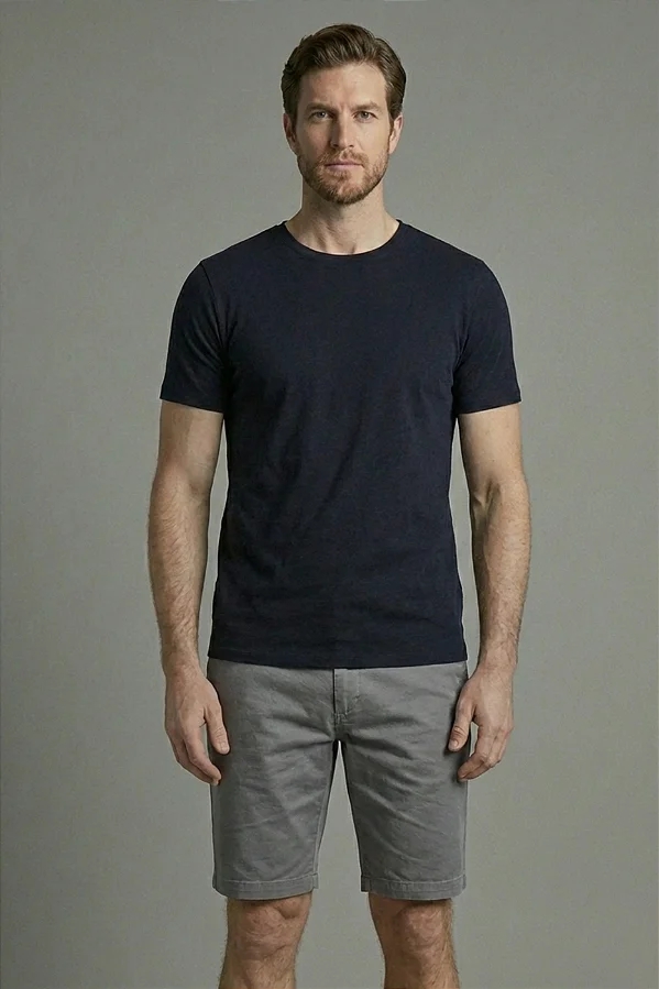 Camiseta Slim Fit Magun Preta