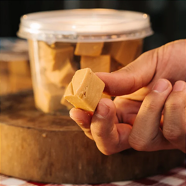 Doce de Leite Tradicional em Cubos 400g