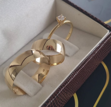 PAR DE ALIANÇAS TRADICIONAL 6MM