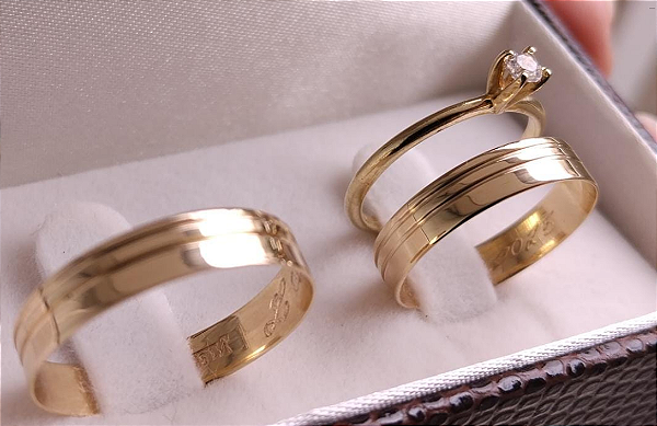 PAR DE ALIANÇAS EUROPA 4MM - OURO 10K