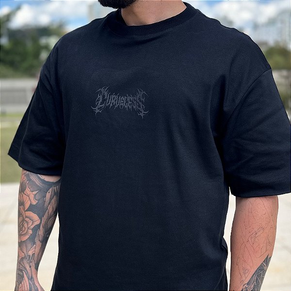 Oversized Black Metal