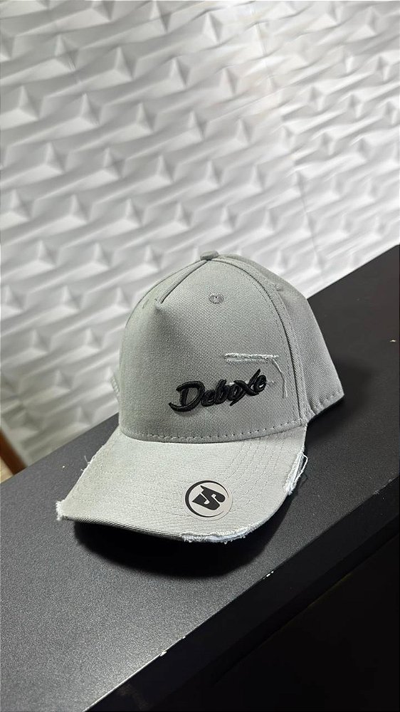 BONE DEBOXE 2026 CINZA