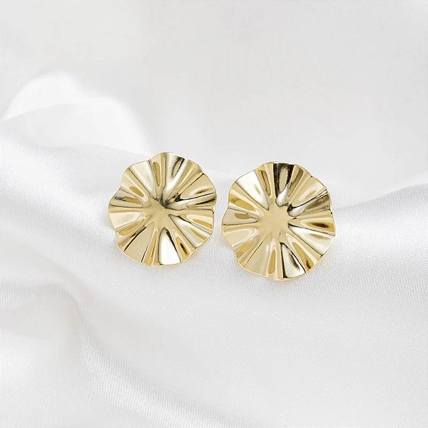 BRINCO ORGÂNICO CHAPEADO REDONDO BANHADO A OURO 18K