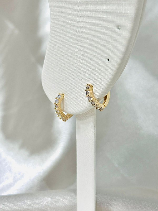 ARGOLA GOTA INVERTIDA CRAVEJADA BANHADA A OURO 18K DUPLA