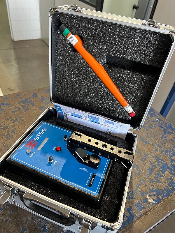 Venda e teste de isolação de Cordas e Bastão