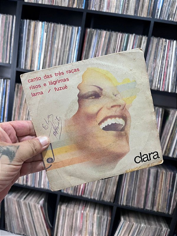 COMPACTO - CLARA NUNES - CANTO DAS TRÊS RAÇAS
