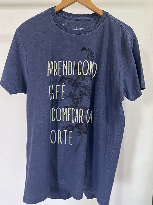 T-shirt Aprendi com Cafe Azul P Penedo - Meu Exagerado