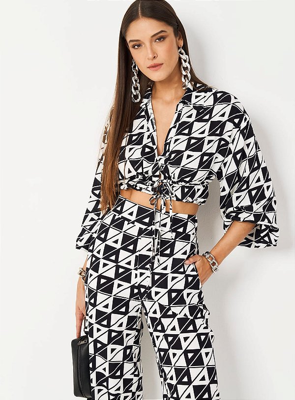 Camisa Colcci Cropped Geometric Bicolor - Izibida