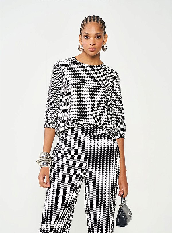 Camiseta Colcci Comfort Mangas 3/4 GG - Izibida