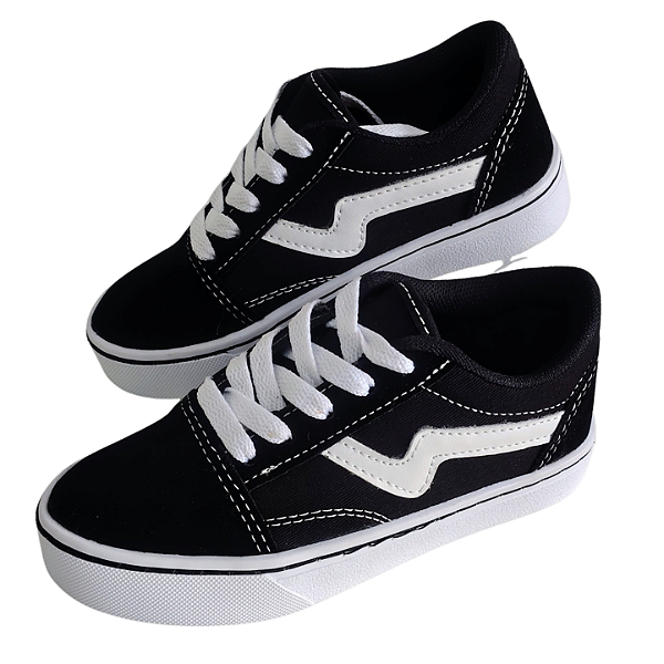 Tênis Infantil Preto e Branco Estilo Skate – Confortável, Moderno e Resistente