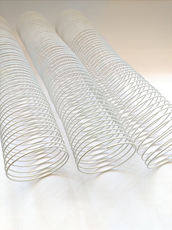KIT C/03 - Espiral de Aço p/ Encadernação Revestido em Nylon 2 1/4'' (500 fls) Passo 4X1 - BRANCO