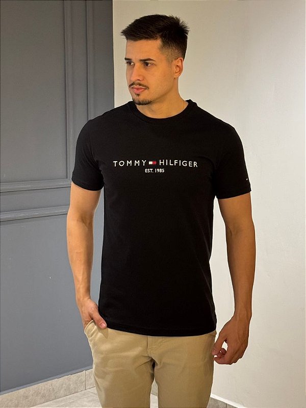 Camiseta Tommy Hilfiger Est.1985 Preta