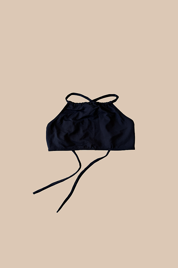 Top Cropped Preto