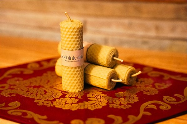 Kit c/ 4un. - Vela de Cera de Abelha Alveolada 10cm x 3,0cm