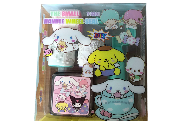 CARIMBO DE ROLAR  MY MELODY E KUROMI