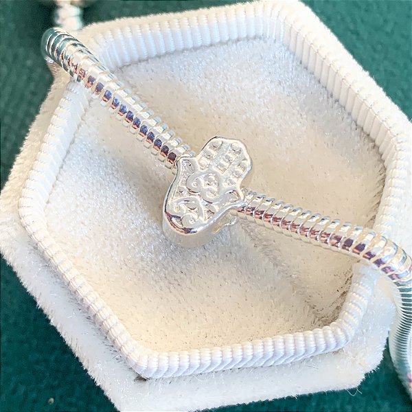 Berloque mão de hamsá proteção banhado a prata