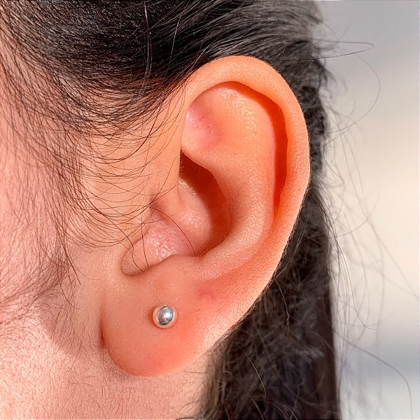 Brinco bolinha tradicional banhado a Prata