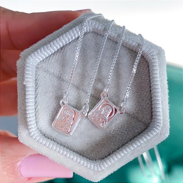 Escapulário mini plaquinha tradicional 60cm banhado a prata