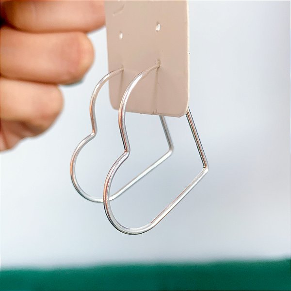 Argola coração grande banhado a prata