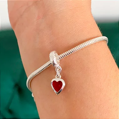 Berloque ponto de luz coração vermelho banhado a prata