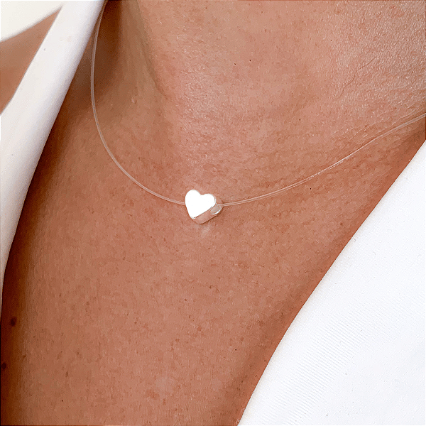 Cordão nylon coração liso banhado a prata