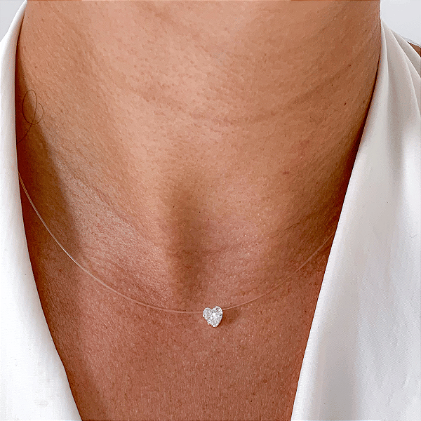 Cordão nylon coração zircônia banhado a prata