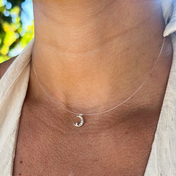 Cordão nylon meia lua cravejada banhado a prata