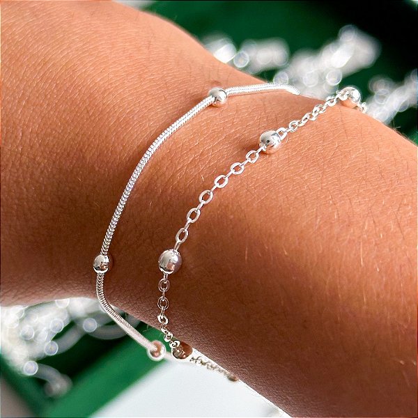 Conjunto de pulseiras bolinhas banhado a prata