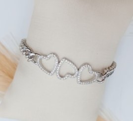 Pulseira Elo Grumet 3 Corações Cravejados Ródio