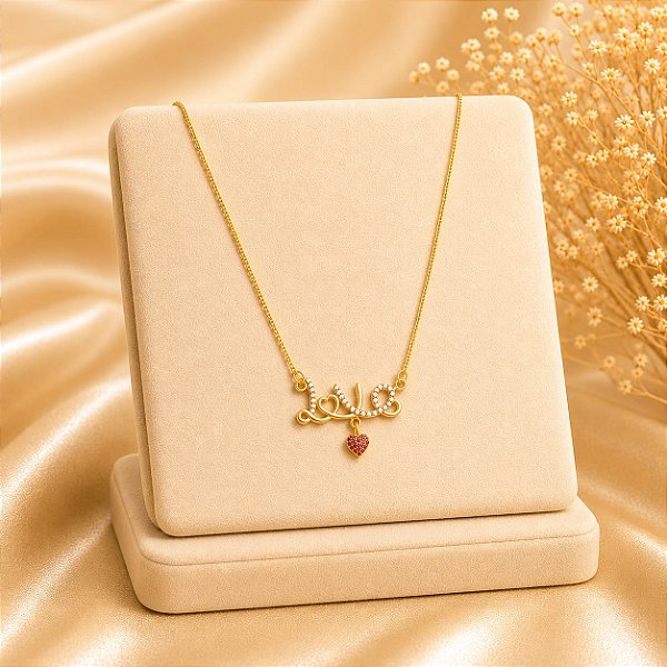 Colar Love com Pendente Coração Cravejado Rosa