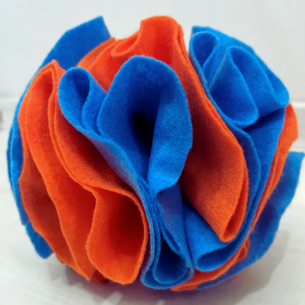 Brinquedo Interativo Bola de Fuçar Sensorial - P.Dog - 617638