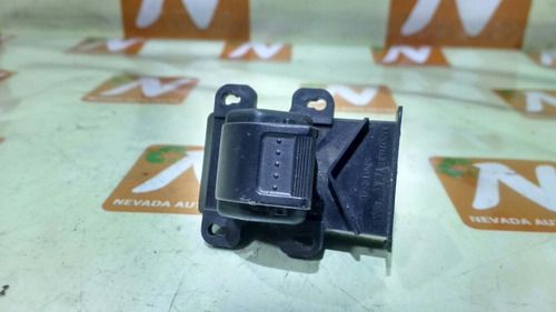 Botão Vidro Elétrico Dianteiro Direito Honda Fit 1.5 08 C02
