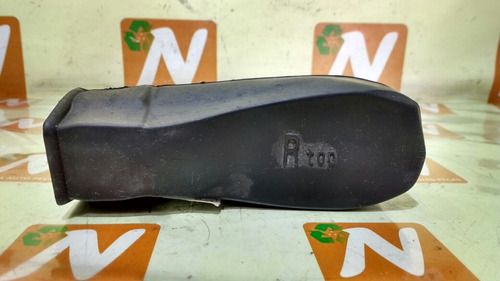 Guarda Pó Limitador Traseiro Direito Vw Jetta 13