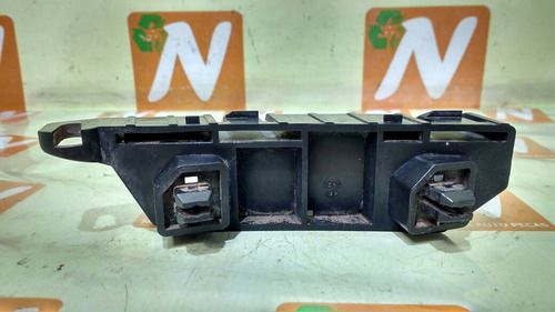 Guia Trava Parachoque Dianteiro Direito Honda Fit 08 F17/3