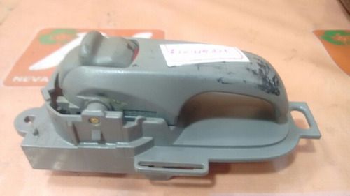 Maçaneta Interna Livina 2012 Dianteira Esquerda J01