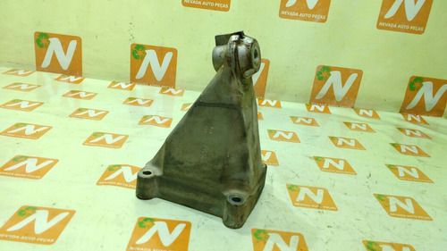 Suporte Coxim C180 Kompressor Lado Direito A2712230304 D04