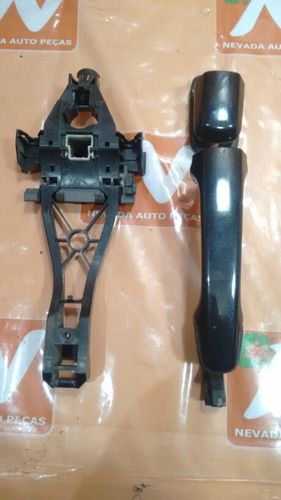 Suporte Maçaneta Porta  Volvo Xc70 04 Dianteira Direita E15
