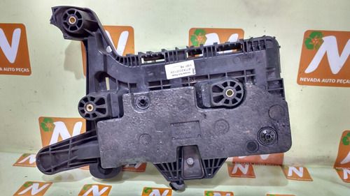 Tampa Base Bateria C/ Detalhe Vw Jetta 2.0 Tsi 13