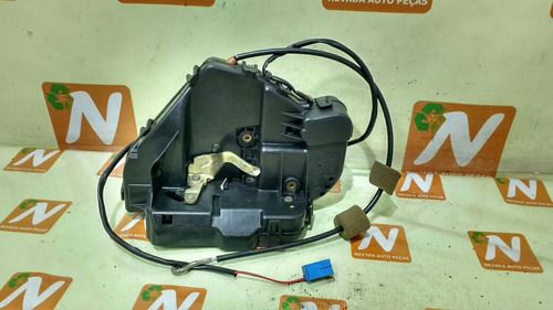 Trava Fechadura Porta Traseira Direitia Mercedes C180 2002