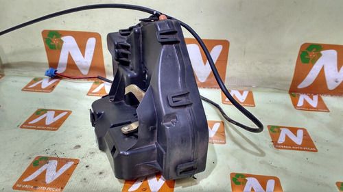 Trava Fechadura Porta Traseira Esq Mercedes C180 01/06 D11